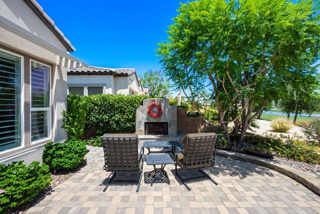 61414 Topaz Drive, La Quinta CA: https://media.crmls.org/mediaz/0c4c7fa9-ab97-4630-896c-771a731f75d4.jpg