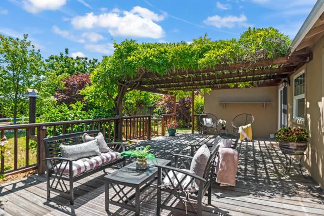 1380 Lillian Avenue, Sunnyvale CA: https://media.crmls.org/mediaz/0c4cca80-0f5b-496e-a551-d4b8460dfa7b.jpg