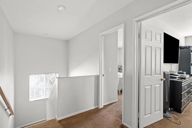 5954 Vista Santa Catarina, San Diego CA: https://media.crmls.org/mediaz/0c4d1485-091c-454f-999d-73b8a1d0b318.jpg