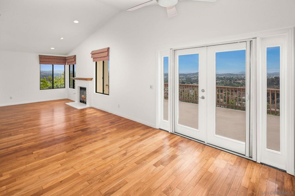 2033 Fiesta Glen - photo 8