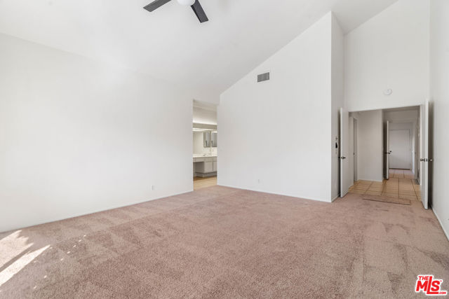 62 Calle Solano, Rancho Mirage CA: https://media.crmls.org/mediaz/0c4eaf36-1b0f-4797-8a99-c75e0f1e08cb.jpg