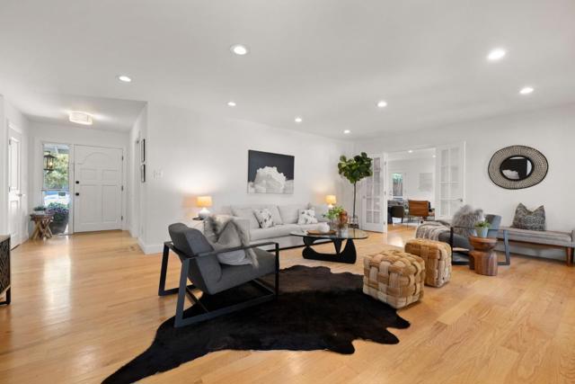 934 Hickory Way, Fremont CA: https://media.crmls.org/mediaz/0c4f4a53-3df1-4850-b27f-2bd18909556a.jpg