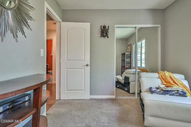 2433 Calle Narciso, Thousand Oaks CA: https://media.crmls.org/mediaz/0c4f869f-9733-4575-b92a-17c248ad6a79.jpg