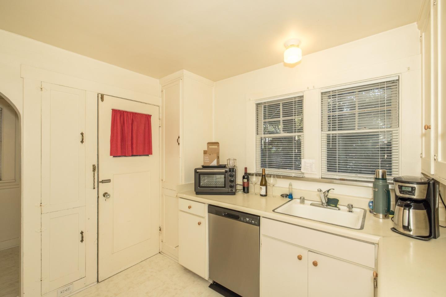 0 Wilson Street, Palo Alto CA: https://media.crmls.org/mediaz/0c503314-c152-42f4-a2b9-9a723bf7721a
