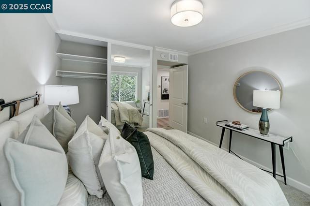 1459 Rockledge Ln, Walnut Creek CA: https://media.crmls.org/mediaz/0c515c7f-6c18-4515-9fc7-d3d9c64f98f5.jpg
