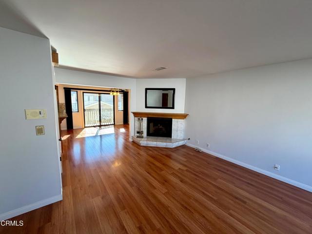 Detail Gallery Image 6 of 29 For 609 N Monterey St #5,  Alhambra,  CA 91801 - 2 Beds | 2 Baths