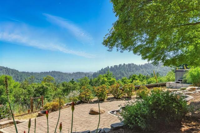 132 Pax Place Court, Aptos CA: https://media.crmls.org/mediaz/0c5335c2-f21c-4794-85aa-38ebbe35dc07.jpg