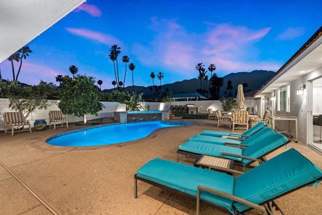 2943 Guadalupe Road, Palm Springs CA: https://media.crmls.org/mediaz/0c537cb7-f86b-4e4a-90ca-f5c6cef39416.jpg