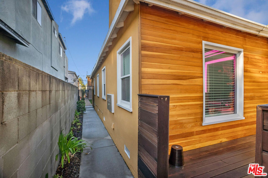 MLS #25610937 image #11