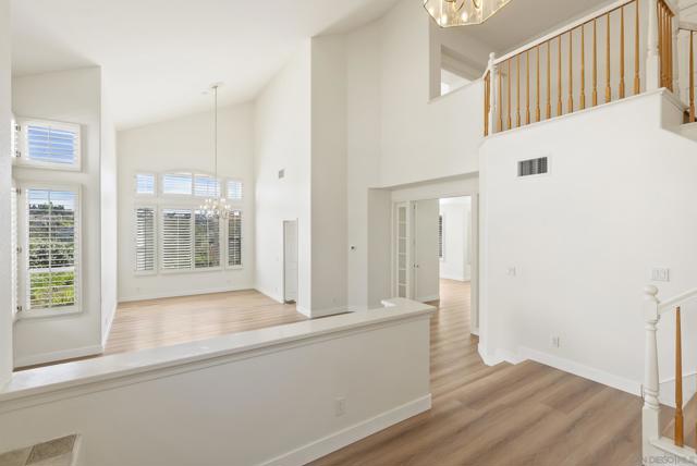 Image 6 of 48 For 6927 Wildrose Ter