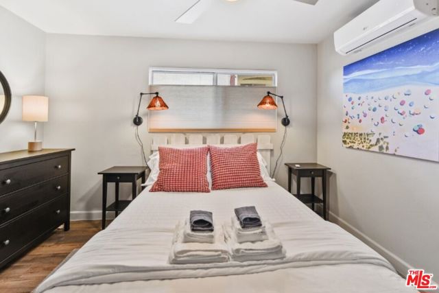 12784 Via Cortina, Del Mar CA: https://media.crmls.org/mediaz/0c53ebb5-d0c5-4729-bf80-b63631092ae0.jpg