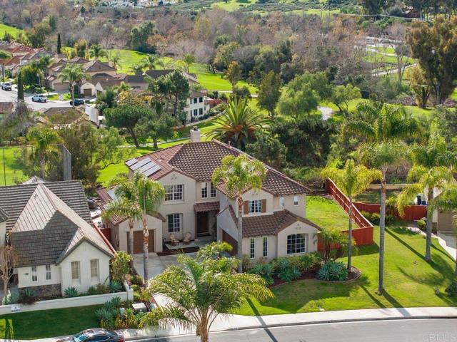 Detail Gallery Image 5 of 30 For 316 Crownview Ct, San Marcos,  CA 92069 - 4 Beds | 3 Baths