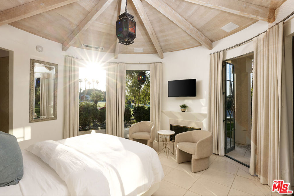 MLS #25495789 image #16