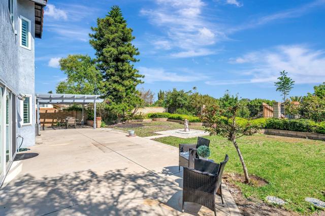 1359 Corte Alveo, Oceanside CA: https://media.crmls.org/mediaz/0c58092a-fcb6-4f95-835f-52ca97f3d7bf.jpg
