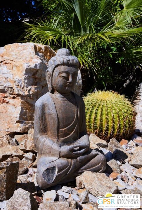 1925 S Joshua Tree Place, Palm Springs CA: https://media.crmls.org/mediaz/0c59ed5d-1389-49d9-ba5c-632afc810700.jpg