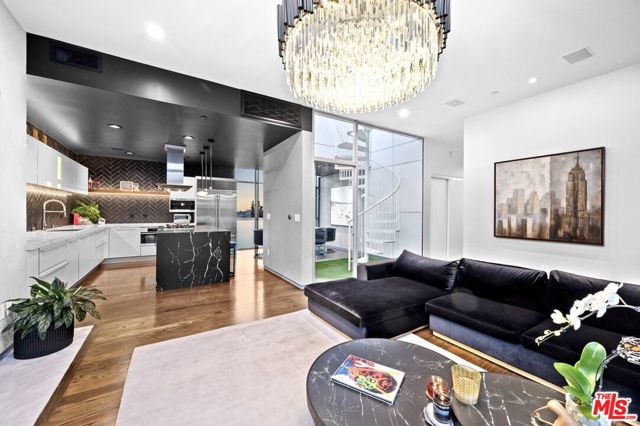 825 N Kings Road, West Hollywood CA: https://media.crmls.org/mediaz/0c5b6a3a-2eb8-4d46-967b-6c18793cd4be.jpg