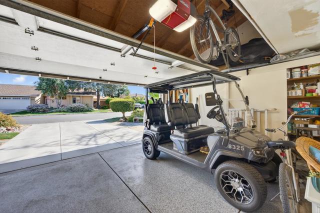 8325 Pinotage Court, San Jose CA: https://media.crmls.org/mediaz/0c5be4f4-09b7-4a0f-9bc8-ce947d4faffc.jpg