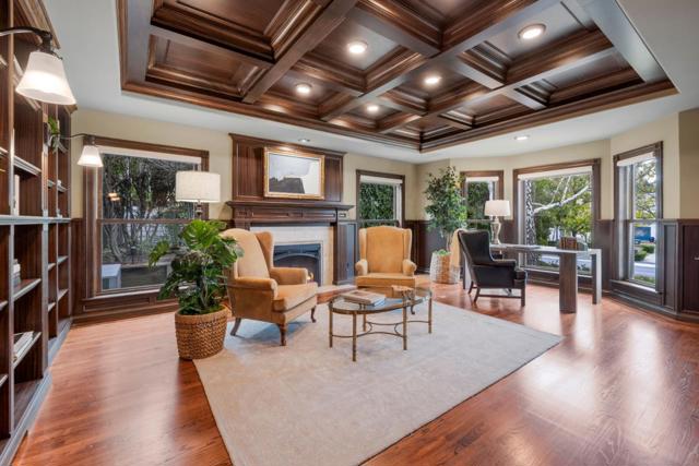 12 Colton Court, Redwood City CA: https://media.crmls.org/mediaz/0c5c289f-dbc8-4206-aea4-851cee699609.jpg
