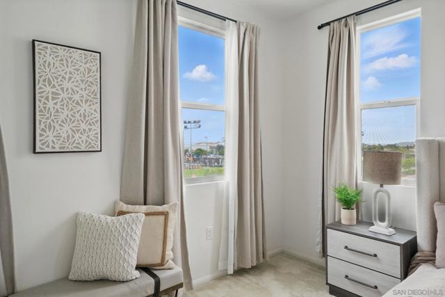 2054 Luzon Lane, Chula Vista CA: https://media.crmls.org/mediaz/0c5c3ff3-ed69-4803-a05f-9557207b6110.jpg
