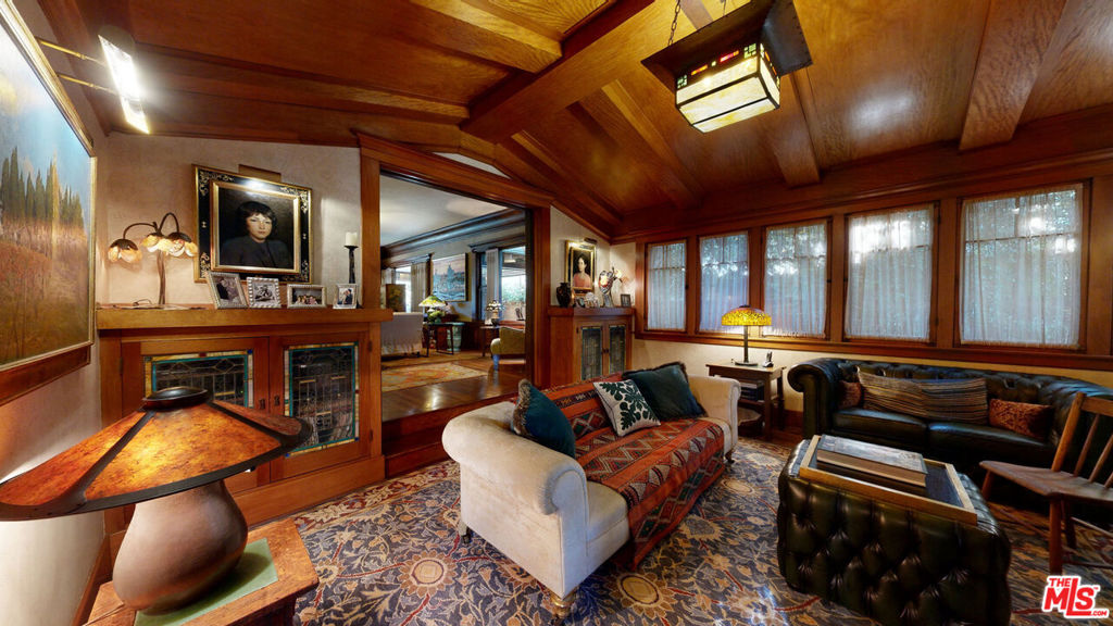 MLS #25596063 image #13