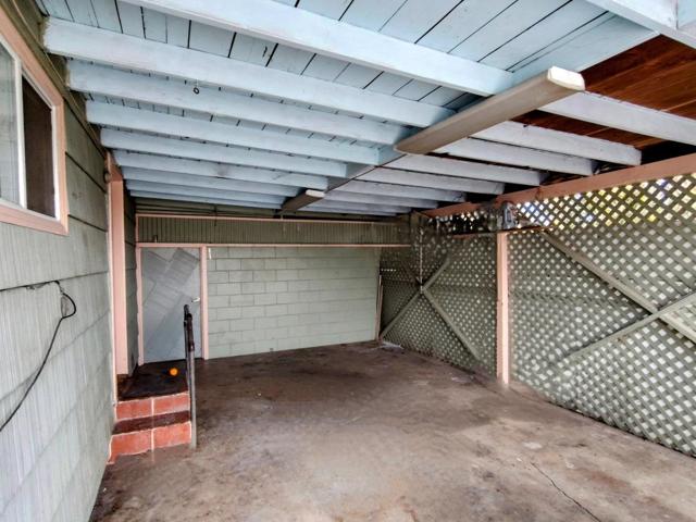 230 Paloma Avenue, Salinas CA: https://media.crmls.org/mediaz/0c5d07da-521d-4eea-b8f1-502fe4d523ef.jpg