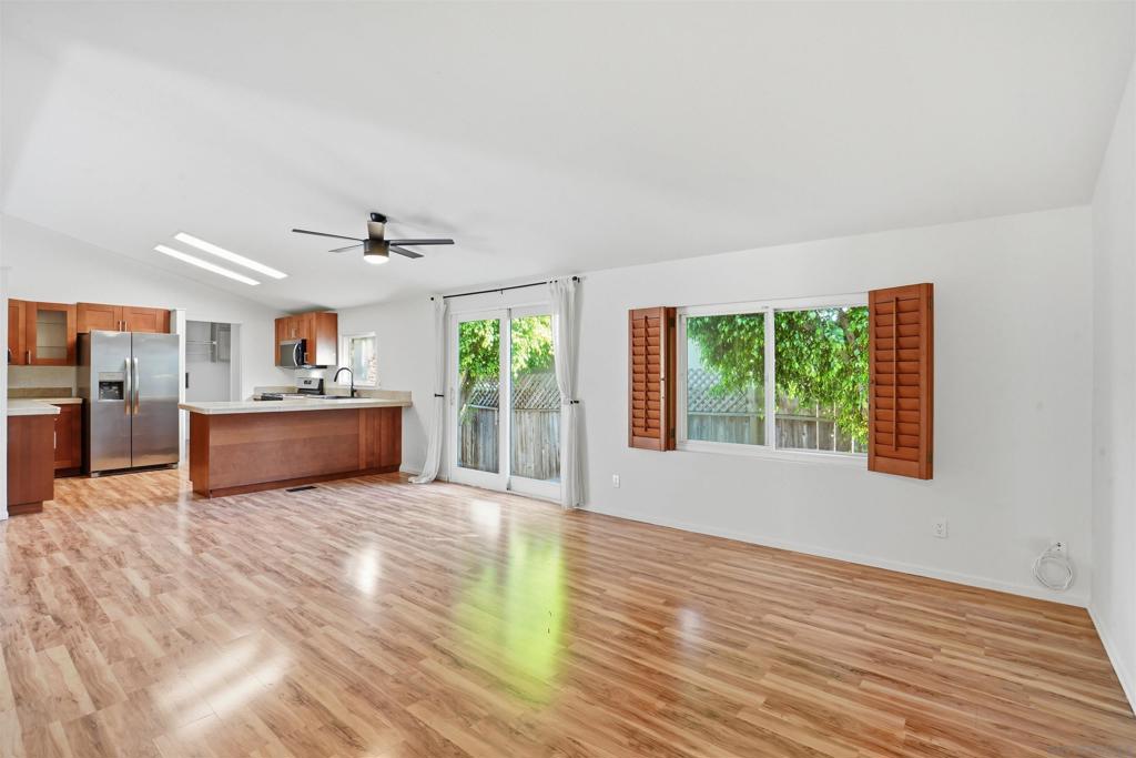 14955 Avenida Venusto - photo 9