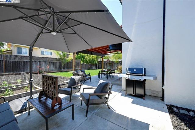 1890 Conte Way, Morgan Hill CA: https://media.crmls.org/mediaz/0c5e97b4-94ab-4d7f-ac2c-eaf6f88094dc.jpg