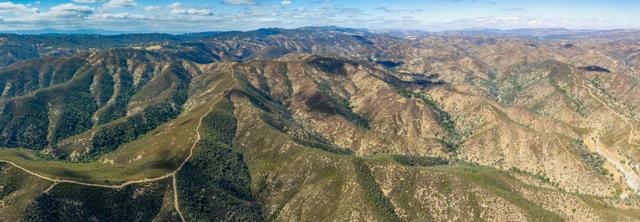 0 non-situs, Morgan Hill CA: https://media.crmls.org/mediaz/0c5ed364-2d4e-4e57-b08b-b4a415ffdcc5.jpg