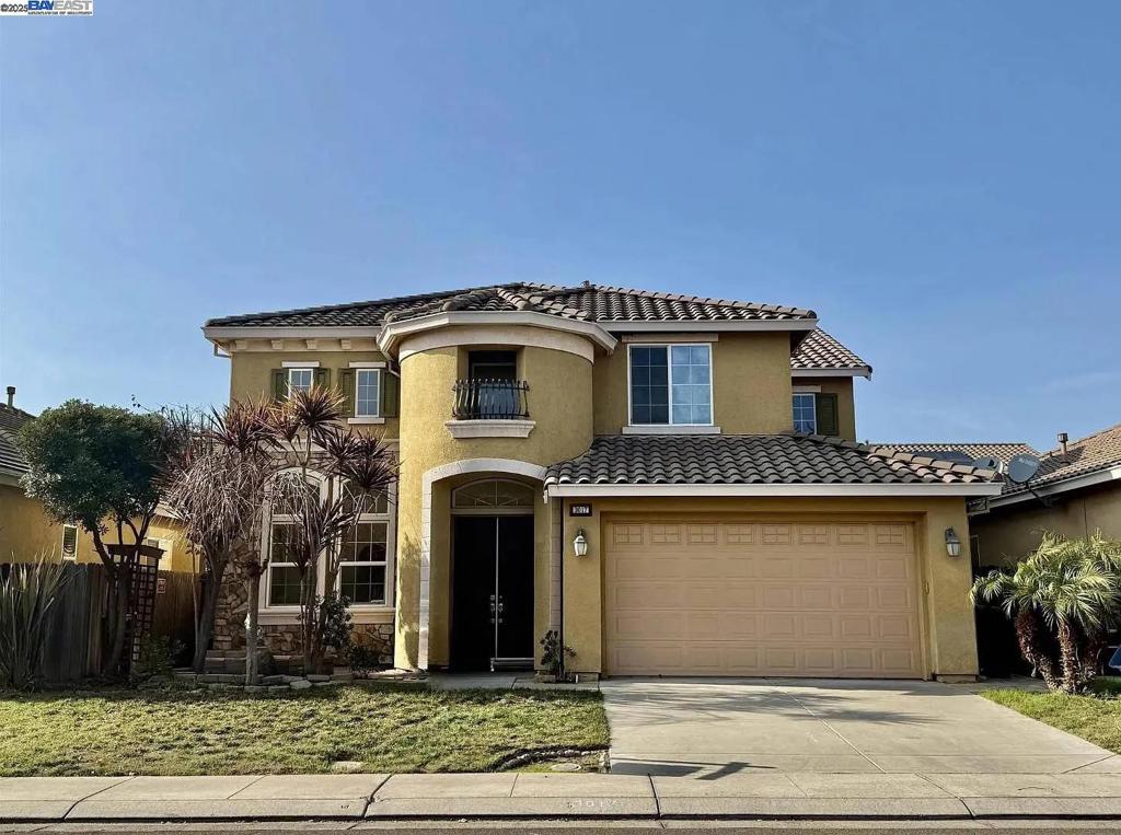 3017 Roslyn Drive