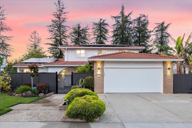 21547 Rosario Avenue, Cupertino CA: https://media.crmls.org/mediaz/0c607243-5bcc-4178-b3fb-56592410cd02.jpg