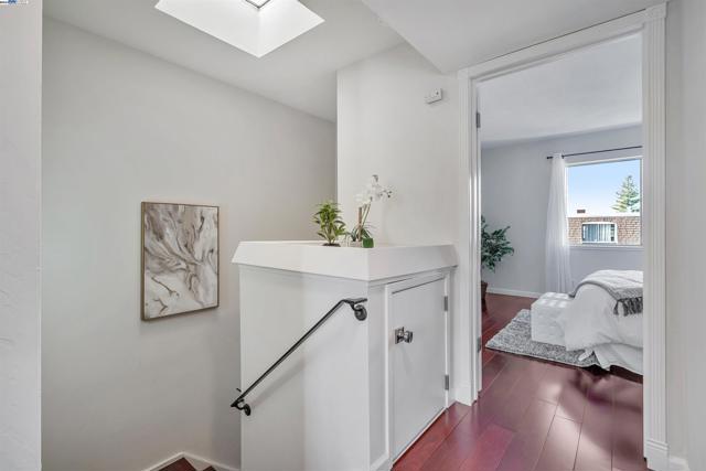 Image 17 of 33 For 3433 Norton Way  6