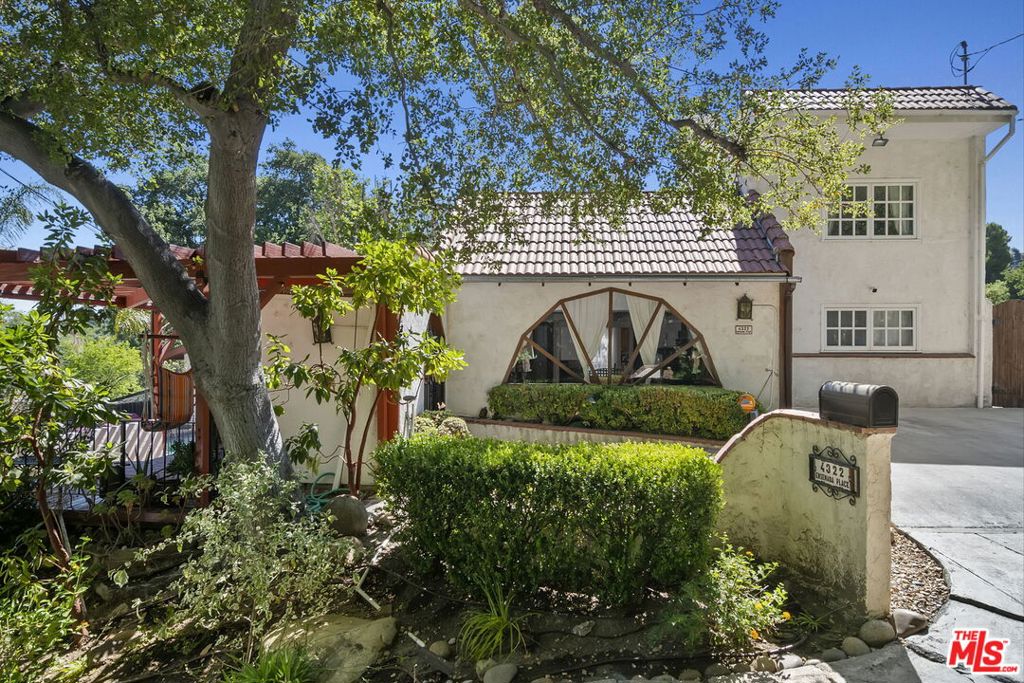 4322 Ensenada Place