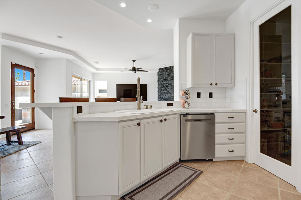 MLS #219131011DA image #6