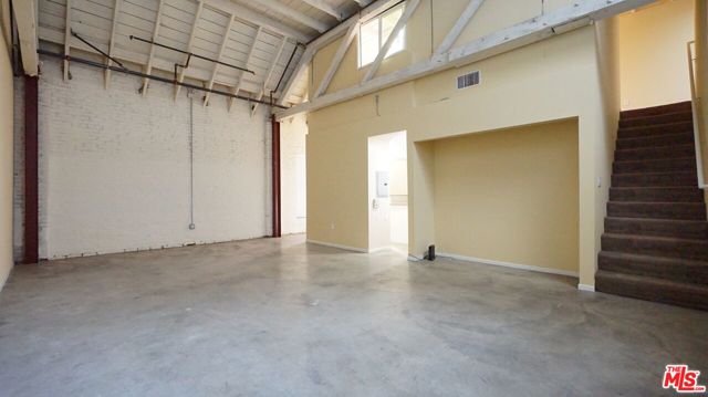 922 W 23Rd Street, Los Angeles CA: https://media.crmls.org/mediaz/0c629b0e-14e7-45d2-8bc1-b1d2cbd07cbb.jpg