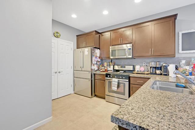 1028 Capri Way, Salinas CA: https://media.crmls.org/mediaz/0c6493de-e298-4f15-b7eb-6a863ef2f2a2.jpg