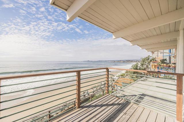22818 E Cliff Drive, Santa Cruz CA: https://media.crmls.org/mediaz/0c64ba9c-2fbb-4a70-b35f-151e88695e7e.jpg