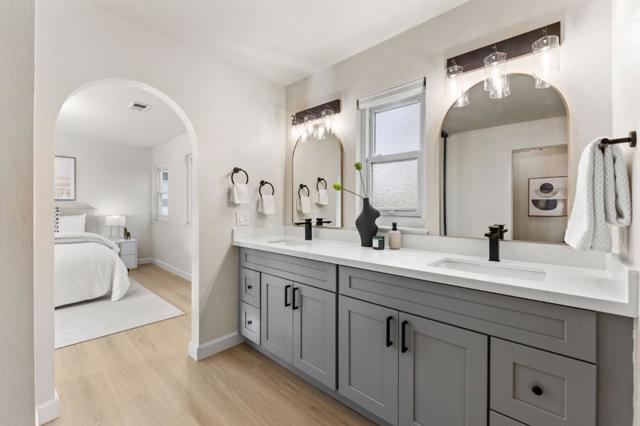 112 El Olivar, Los Gatos CA: https://media.crmls.org/mediaz/0c6551bf-8fd9-4bc2-a9fd-617181dc318d.jpg