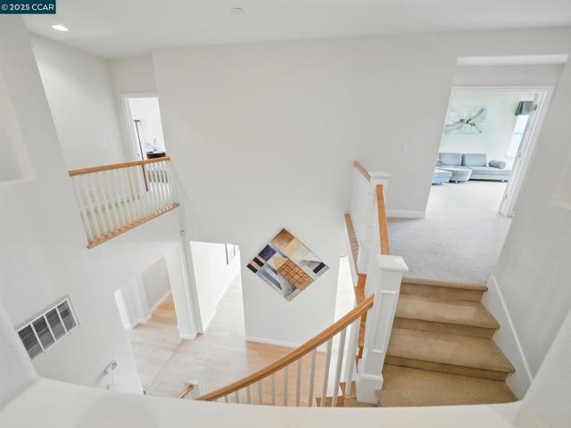135 Diablo Ranch Ct, Danville CA: https://media.crmls.org/mediaz/0c6580ea-3cb1-4b53-b80b-f4ed089ee3f5.jpg