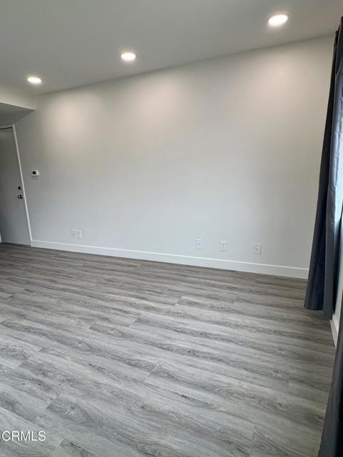 433 Arcade Drive, Ventura CA: https://media.crmls.org/mediaz/0c65fd44-dc30-438f-90a6-75dede7ce20f.jpg