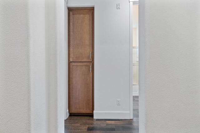 1621 Castlerock Drive, Hollister CA: https://media.crmls.org/mediaz/0c663683-d4c5-4cf1-811f-fafb217e8acd.jpg