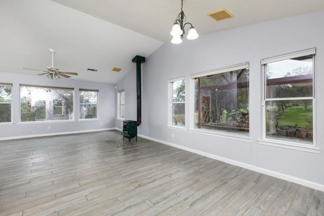 41508 Roaring River Court, Coarsegold CA: https://media.crmls.org/mediaz/0c66485d-8b2c-40d8-b293-8f3391f3fd41.jpg