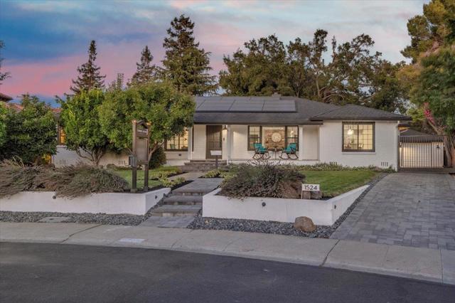 1524 Santa Maria Avenue, San Jose CA: https://media.crmls.org/mediaz/0c685322-279e-44a2-89e5-85ae8e661ad8.jpg