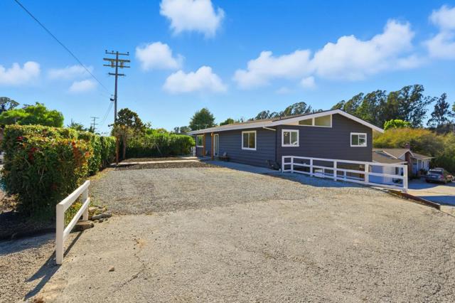 3233 Maplethorpe Lane, Soquel CA: https://media.crmls.org/mediaz/0c6a6378-daca-4c48-a2ea-d40cdcacf1e9.jpg