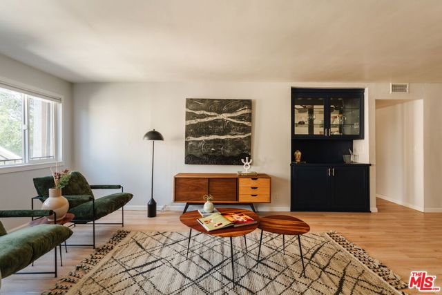 3 Bed Home for Sale in Los Angeles, California