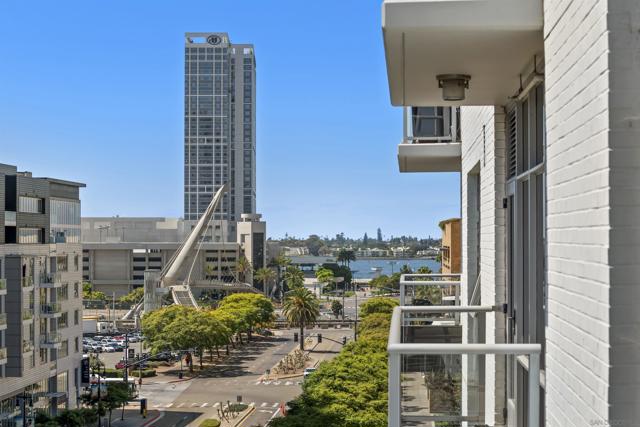 206 Park Blvd, San Diego, California 92101, ,1 BathroomBathrooms,Condominium,For Sale,Park Blvd,250017423SD