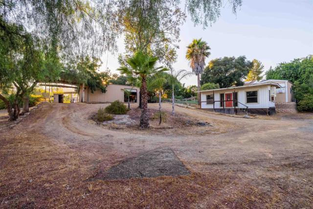 Detail Gallery Image 29 of 45 For 1454 Romance Rd, Escondido,  CA 92029 - 3 Beds | 2 Baths