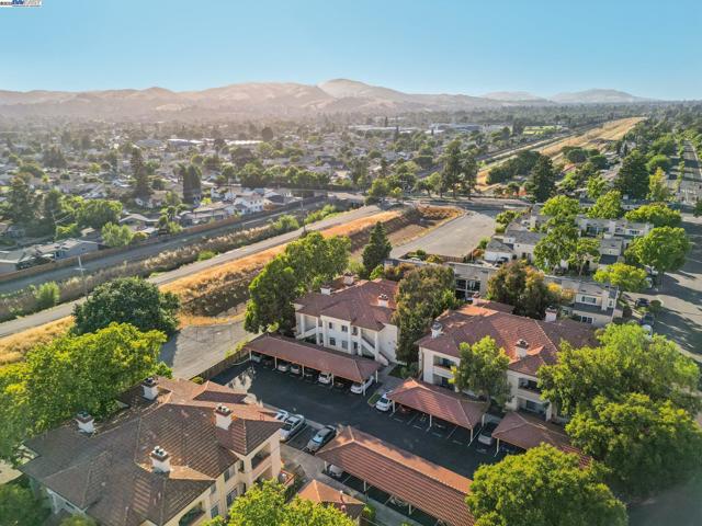 7020 Stagecoach Road, Dublin CA: https://media.crmls.org/mediaz/0c6e2d91-a251-4bef-aa52-56ba209a586e.jpg