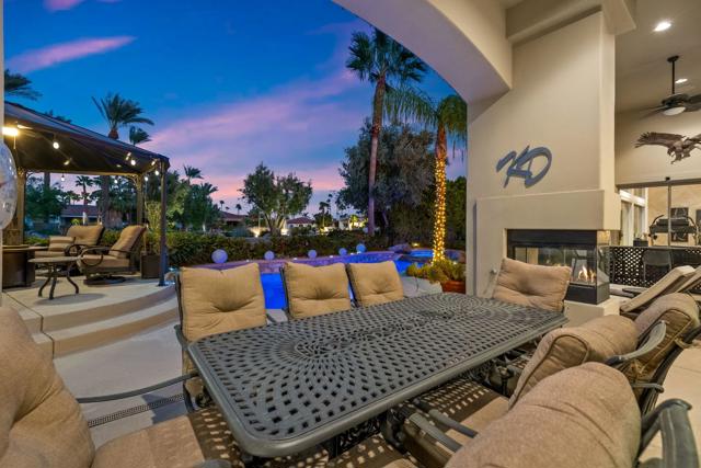 334 Crest Lake Drive, Palm Desert, CA 92211