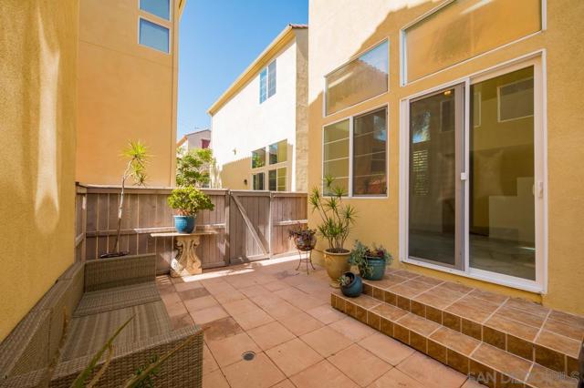 2788 Villas Way, San Diego CA: https://media.crmls.org/mediaz/0c6f66cd-23d1-4d2a-9c7a-6653f43d17e5.jpg
