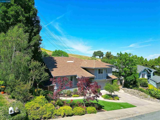 1403 STONEHEDGE DRIVE, Pleasant Hill, California 94523-1033, 3 Bedrooms Bedrooms, ,2 BathroomsBathrooms,Single Family Residence,For Sale,STONEHEDGE DRIVE,41072413